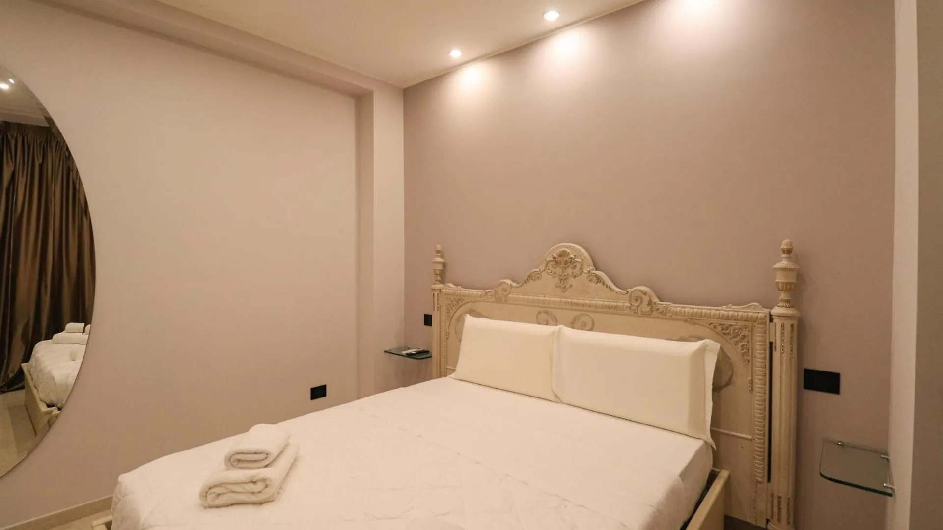 10 Min Metro Roma Centro, Moderno Apt Deluxe Ac & Wifi Italien