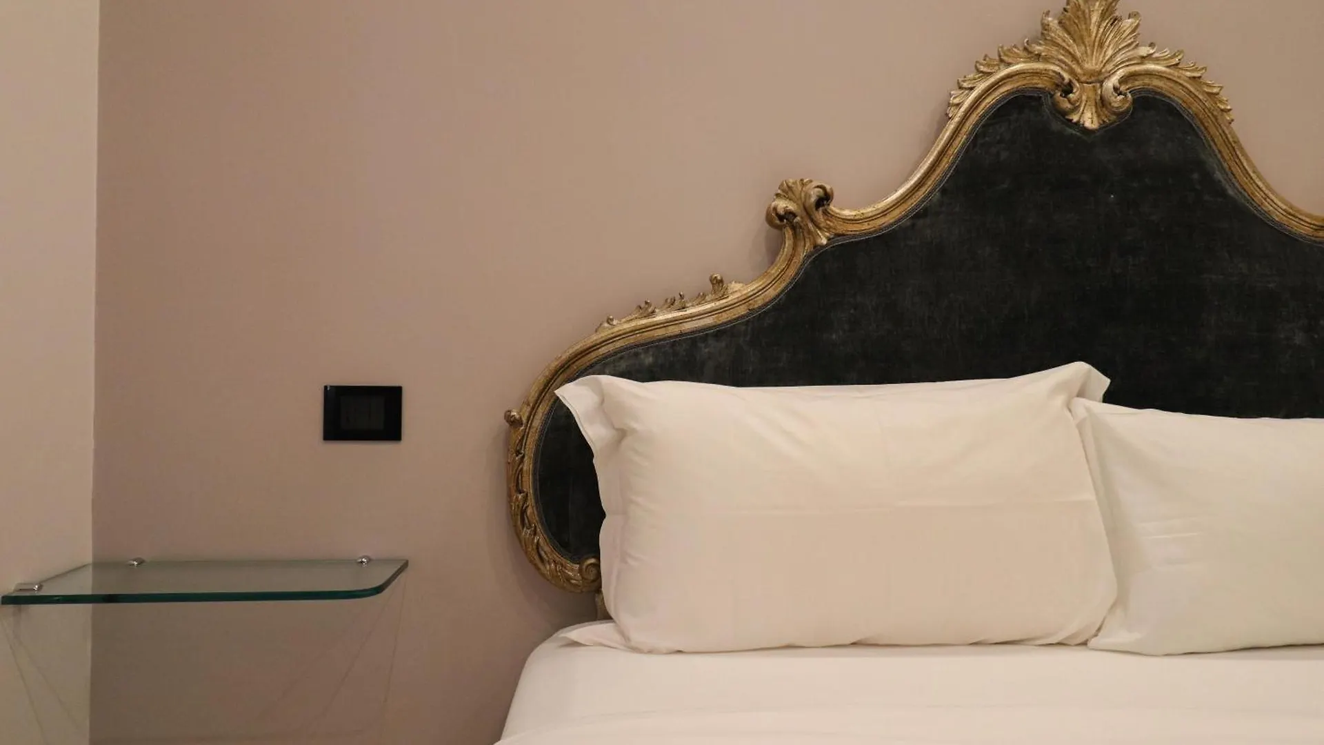 10 Min Metro Roma Centro, Moderno Apt Deluxe Ac & Wifi 0*, Rom Italien